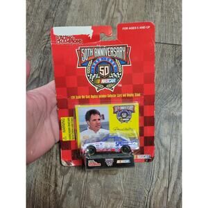 1:64th Scale Darrell Waltrip #17 Diecast Car By Racing Champions